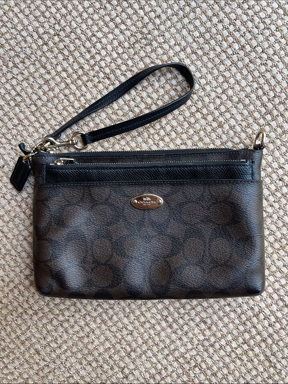 🤎Coach Brown/Black Signature Wristlet + Matching Leather Zip Pouch